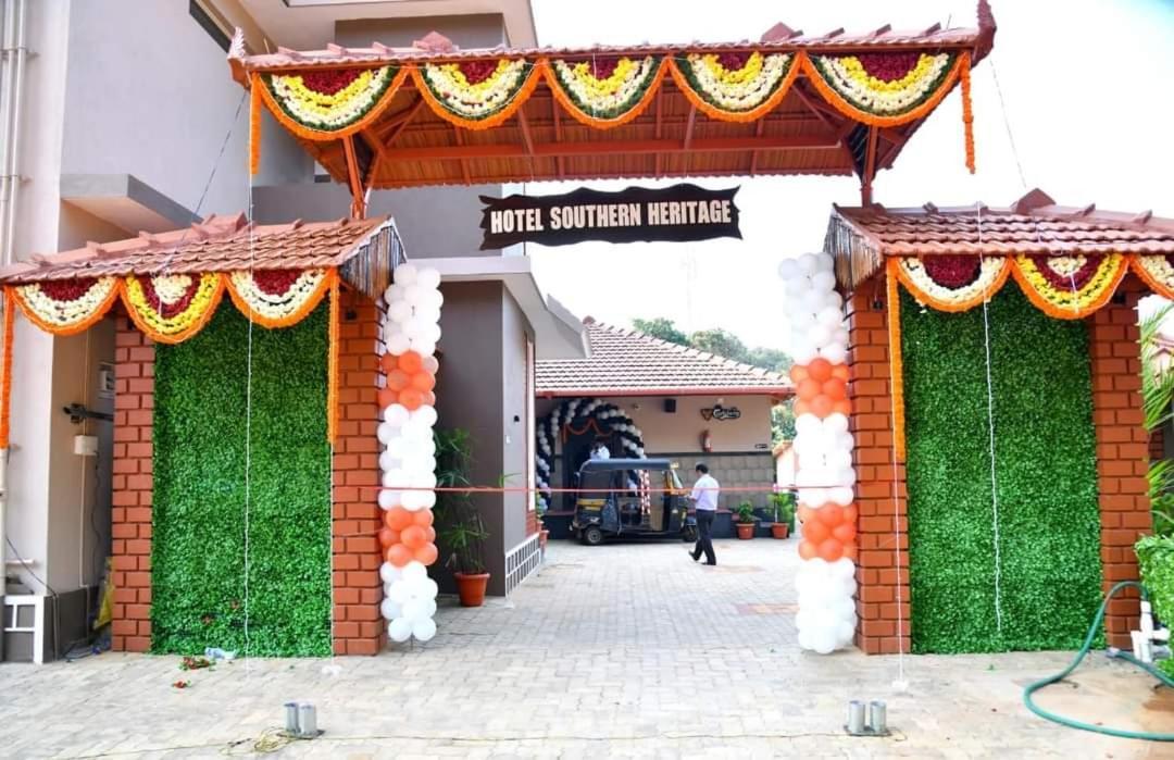 Hotel Southern Heritage Udupi Exteriör bild