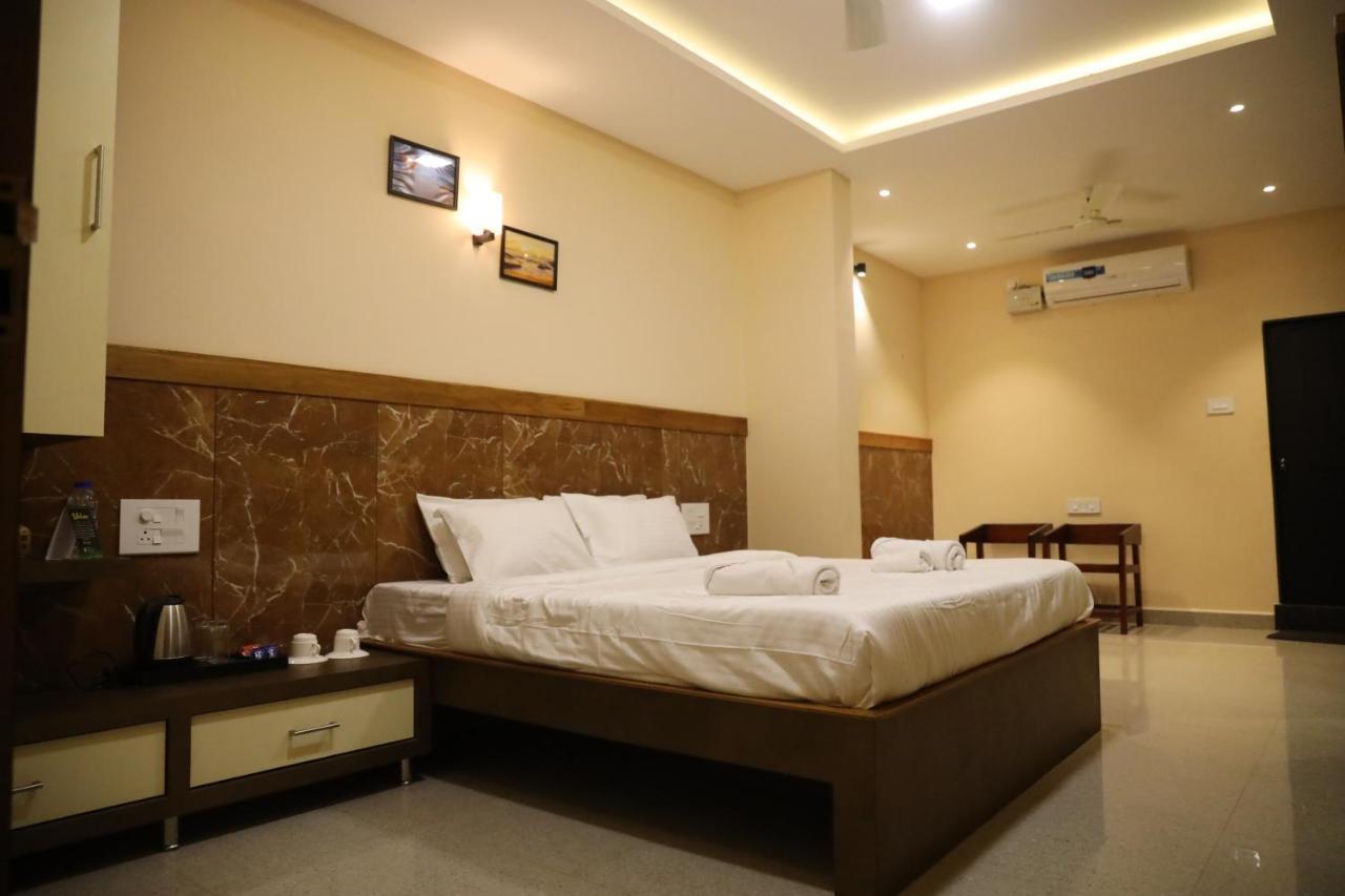 Hotel Southern Heritage Udupi Exteriör bild
